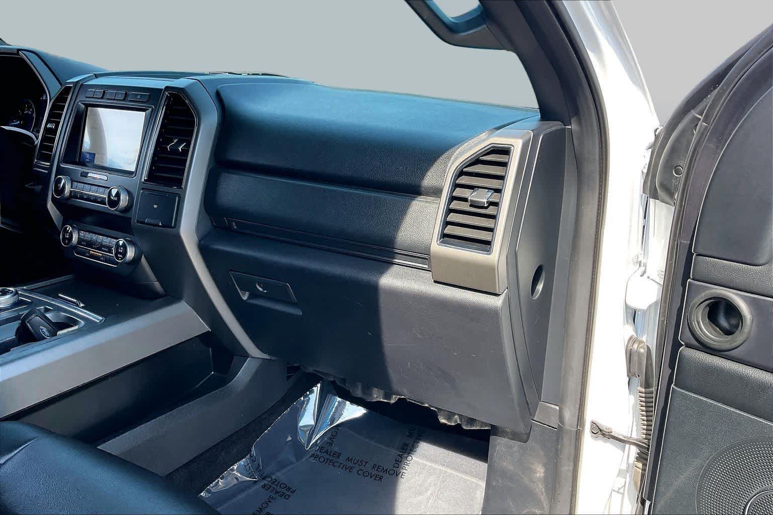 Used 2021 Ford Expedition XLT AWD/4WD image 18