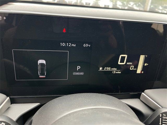 Used 2025 Nissan Kicks S image 12