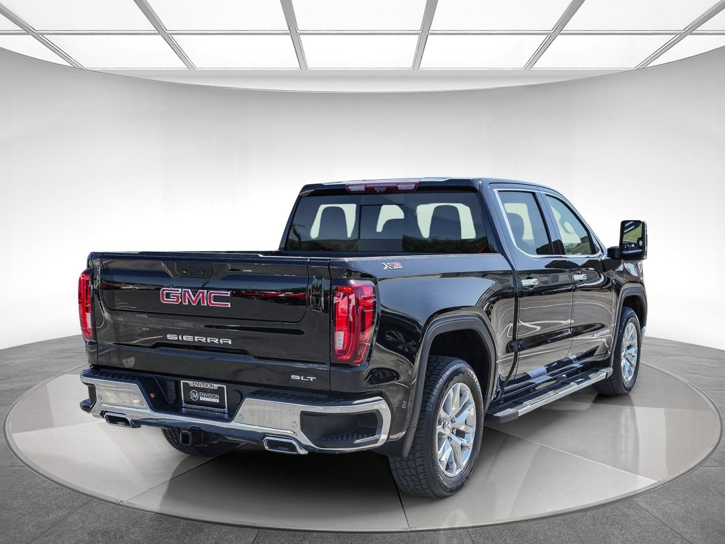 Used 2021 GMC Sierra 1500 SLT w/ SLT Premium Plus Package AWD/4WD image 4