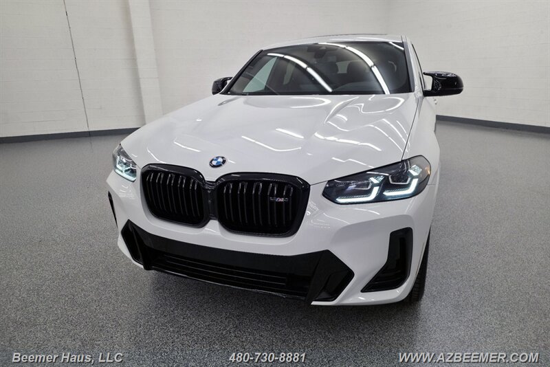 Used 2024 BMW X4 M40i w/ Premium Package AWD/4WD image 2