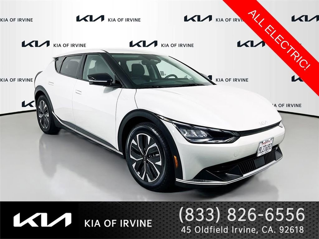 Certified 2024 Kia EV6 Light AWD/4WD image 1