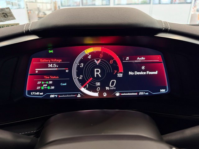 Used 2022 Chevrolet Corvette Stingray Coupe w/ 1LT RWD image 30