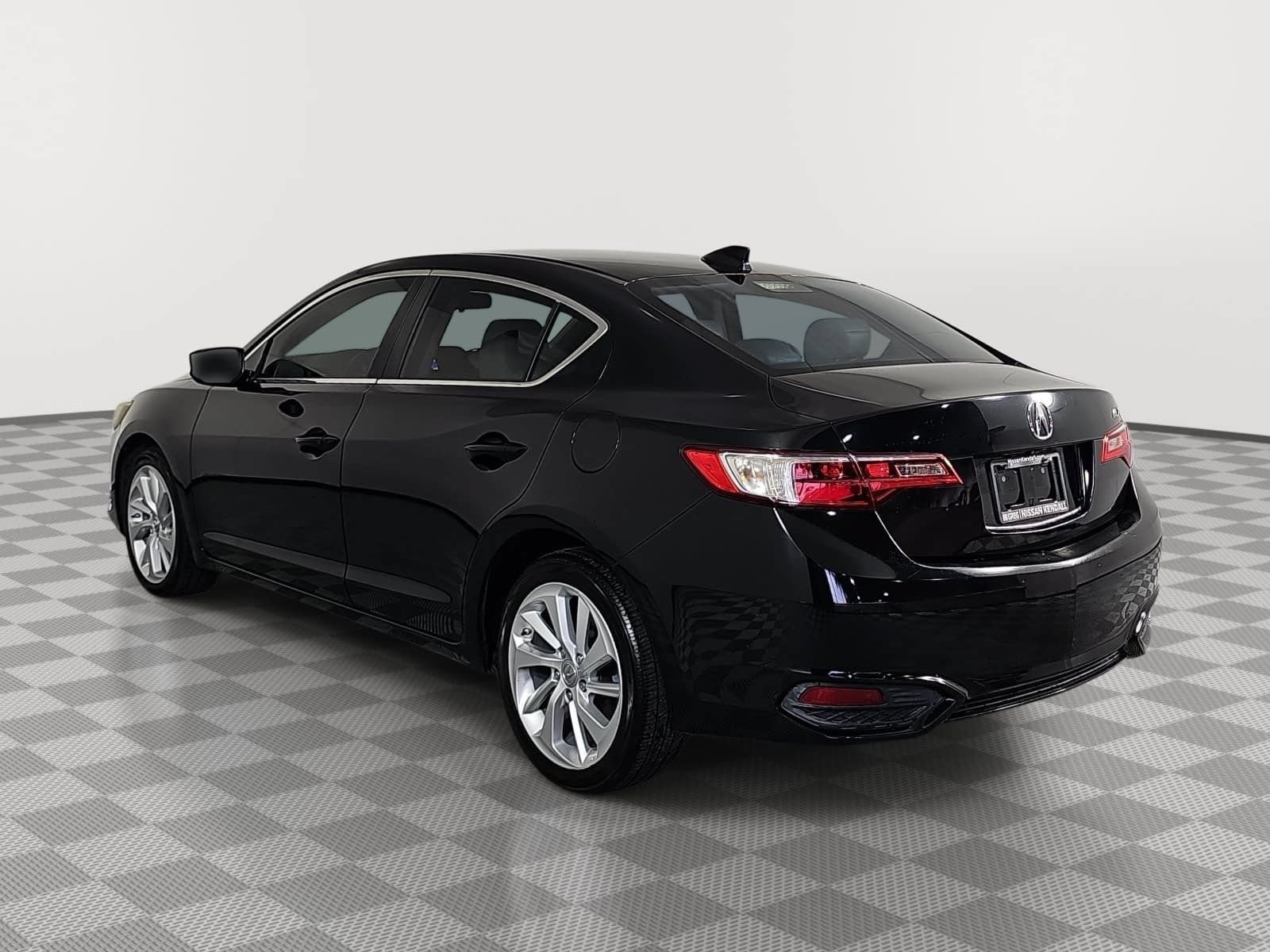 Used 2017 Acura ILX w/ AcuraWatch Plus Package FWD image 6