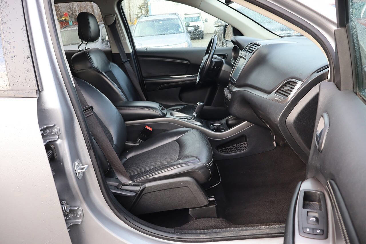 Used 2019 Dodge Journey Crossroad image 22