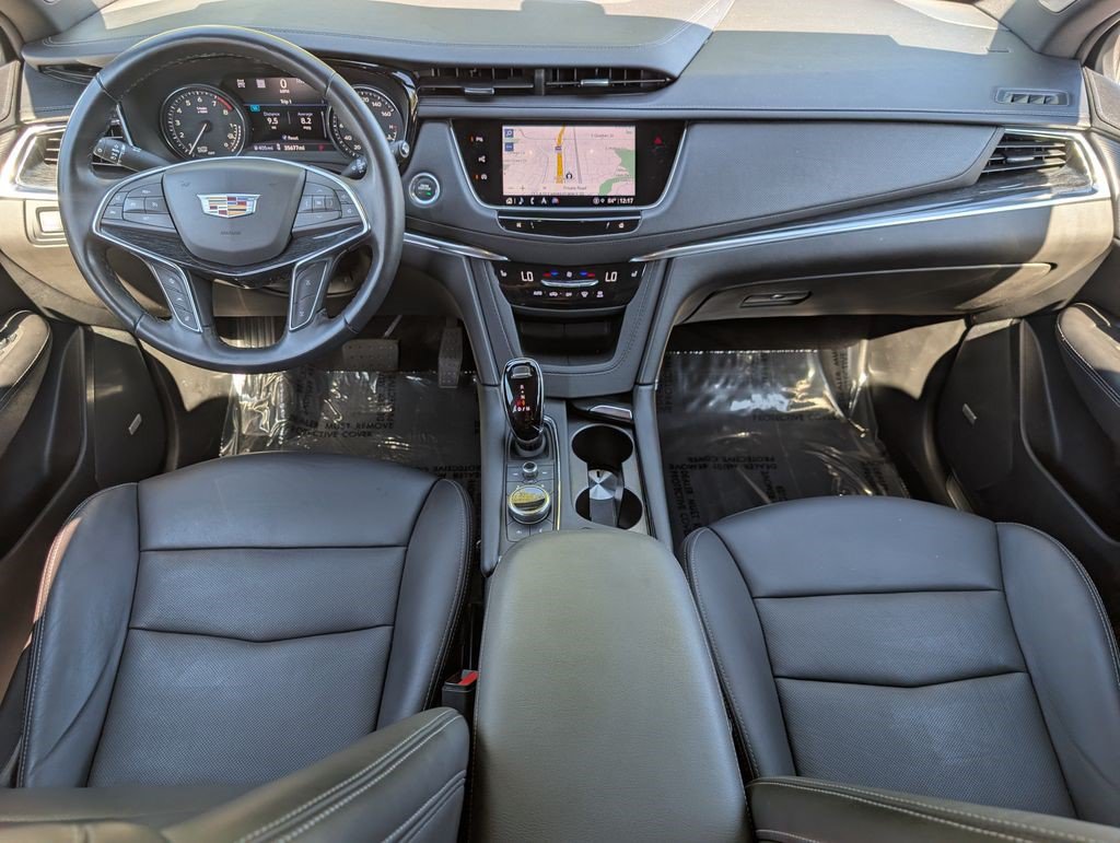 Certified 2023 Cadillac XT5 Premium Luxury w/ Technology Package AWD/4WD image 19