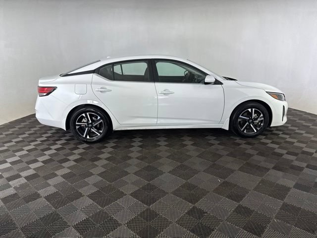 Certified 2025 Nissan Sentra SV w/ All-Weather Package FWD image 4