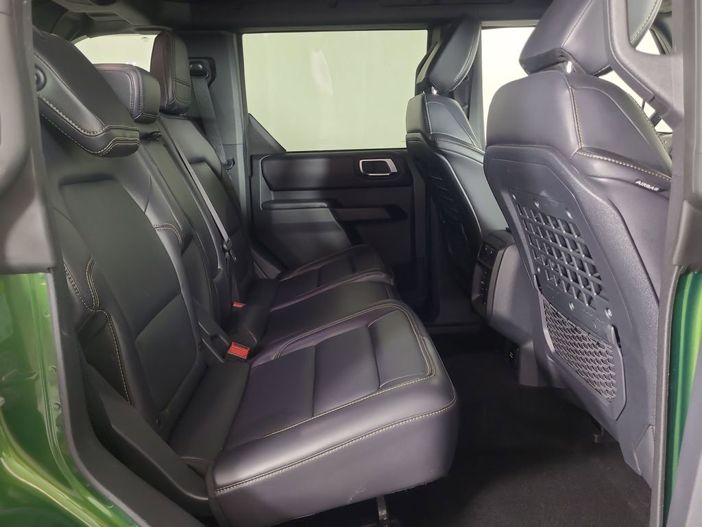 Used 2025 Ford Bronco Badlands AWD/4WD image 21
