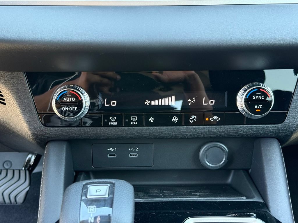 New 2026 Mitsubishi Outlander ES FWD image 29