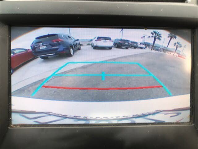 Used 2016 Toyota Camry image 12