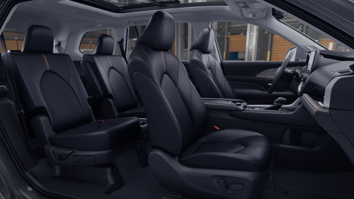 New 2026 Toyota Grand Highlander Platinum image 21
