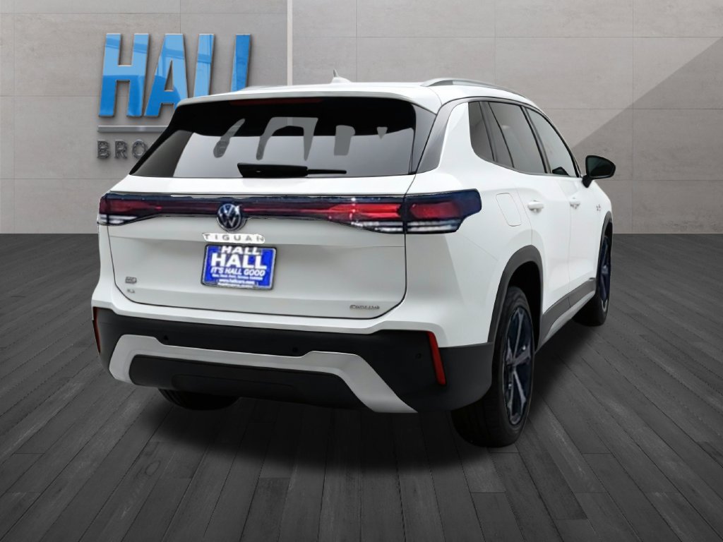 Certified 2026 Volkswagen Tiguan SE AWD/4WD image 6
