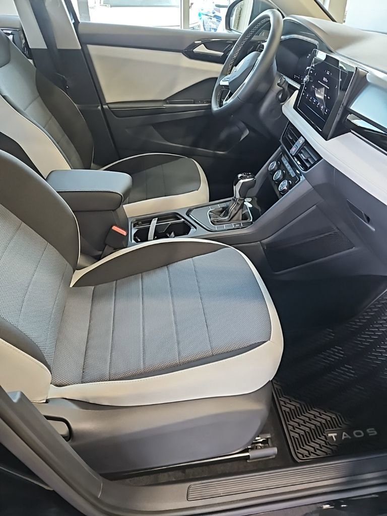New 2026 Volkswagen Taos S image 13