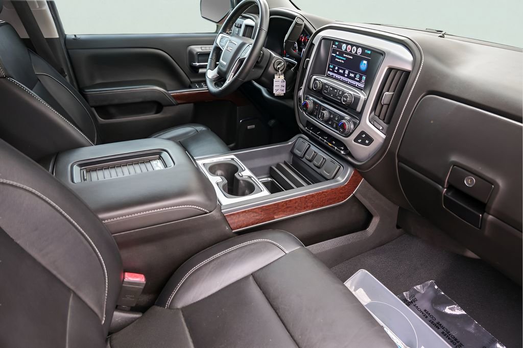 Used 2018 GMC Sierra 1500 SLT w/ Enhanced Driver Alert Package image 31