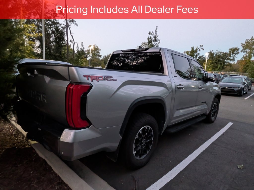 Used 2022 Toyota Tundra SR5 RWD image 7
