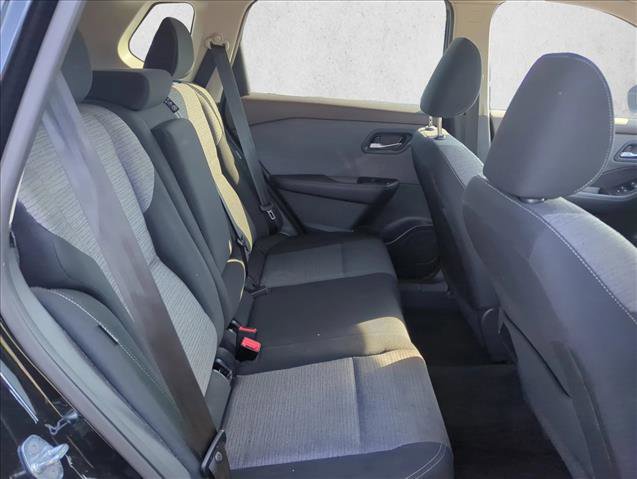 Used 2023 Nissan Rogue SV image 21