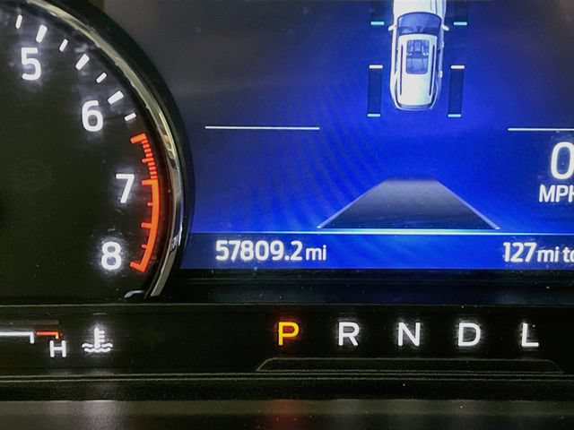 Used 2022 Ford Explorer XLT w/ Equipment Group 202A AWD/4WD image 15