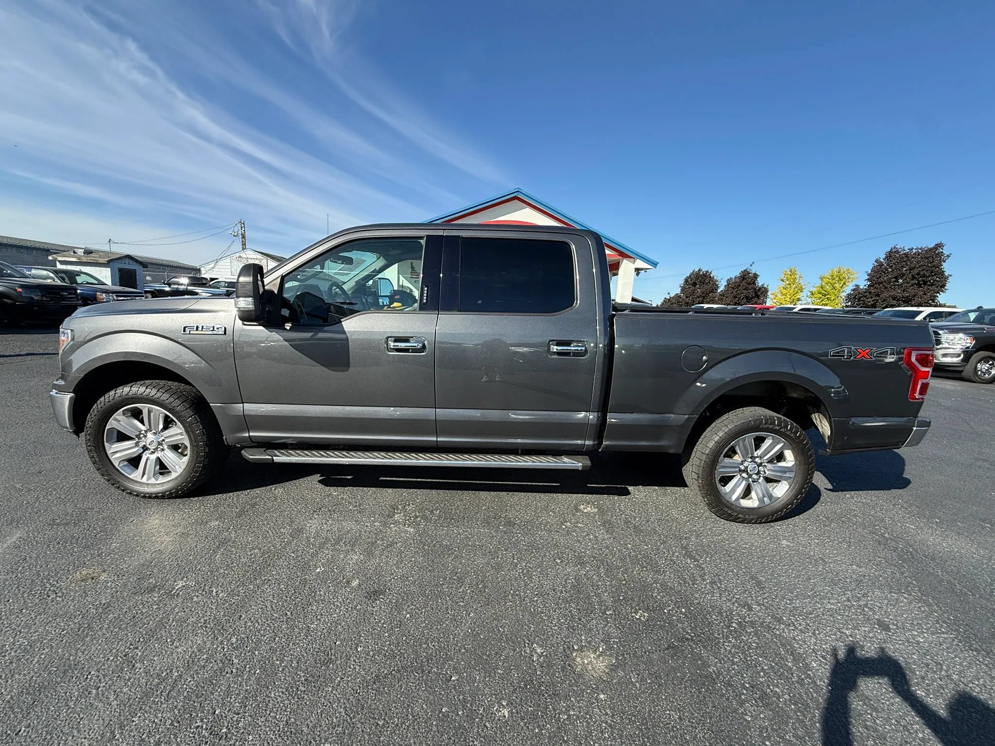 Used 2019 Ford F150 XLT w/ Equipment Group 302A Luxury AWD/4WD image 2