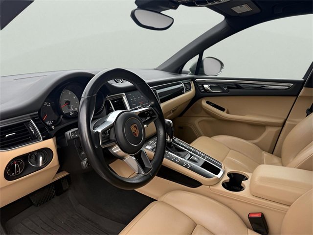 Used 2018 Porsche Macan S image 13