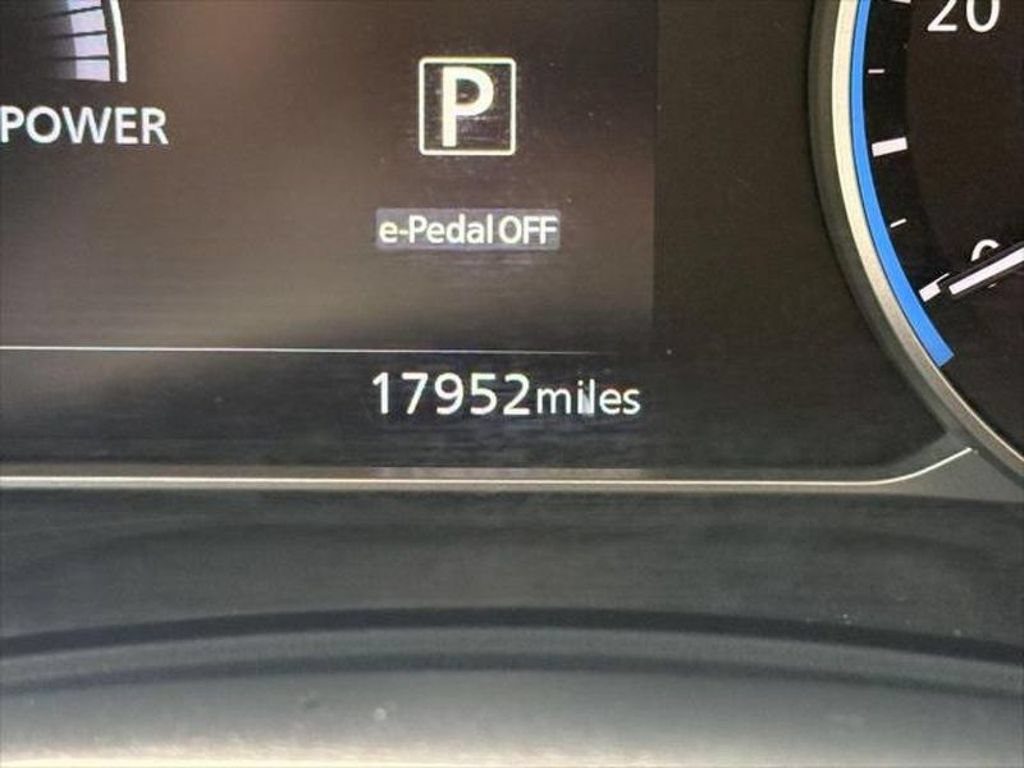Used 2023 Nissan Leaf SV Plus FWD image 31