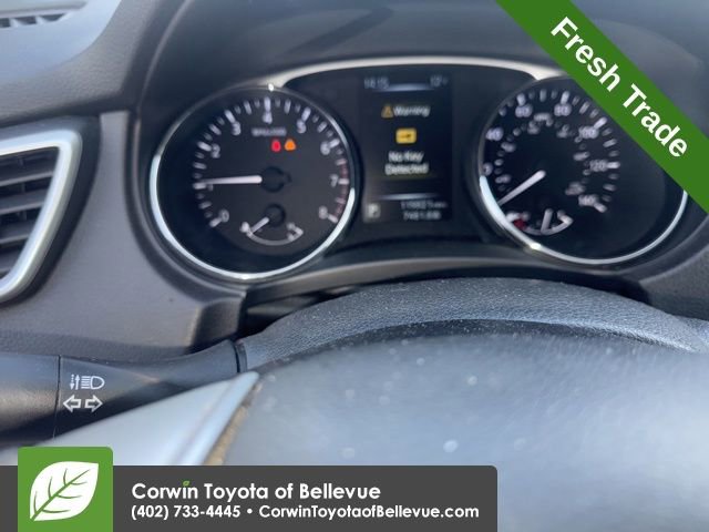 Used 2016 Nissan Rogue SL image 14