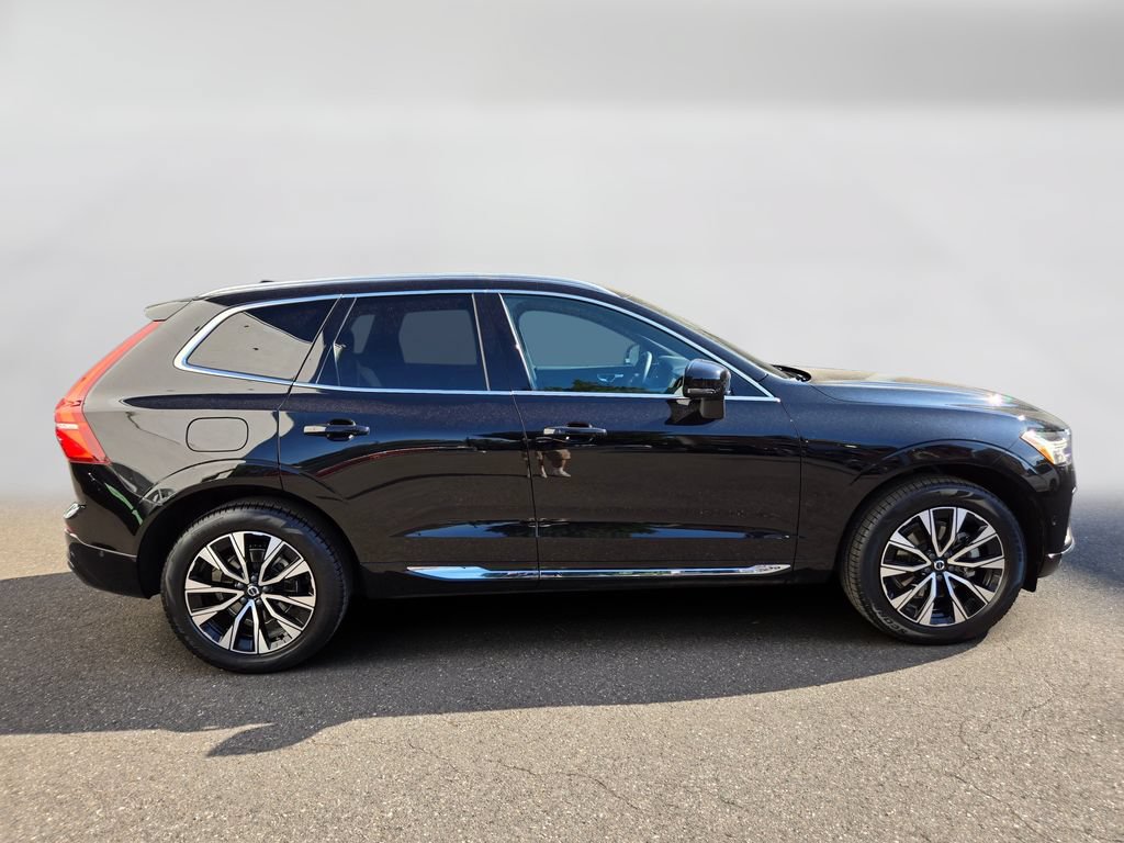 Certified 2023 Volvo XC60 B5 Plus w/ Climate Package AWD/4WD image 6