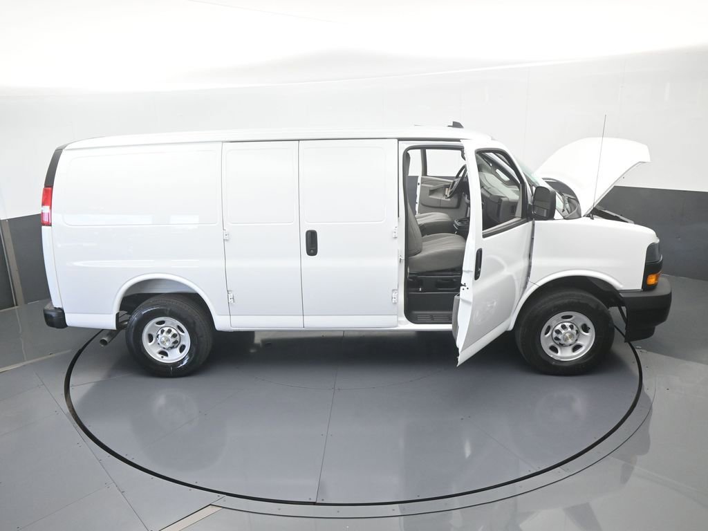 New 2025 Chevrolet Express 2500 w/ Driver Convenience Package image 52