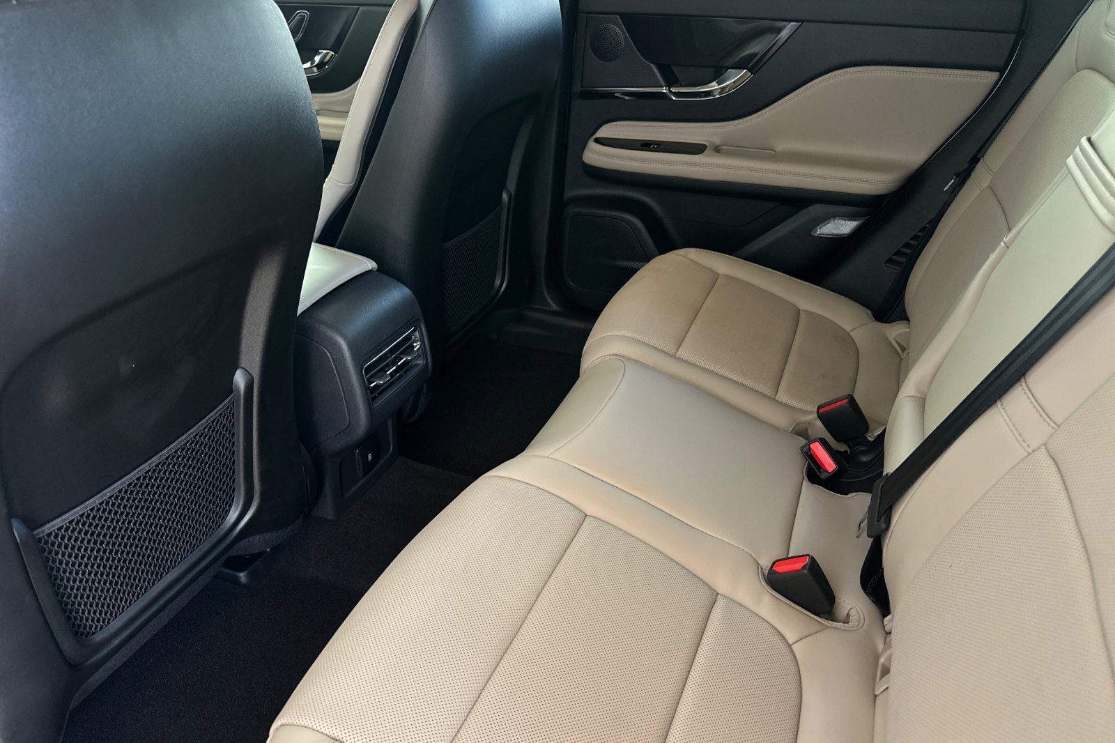 New 2025 Lincoln Corsair Grand Touring image 11