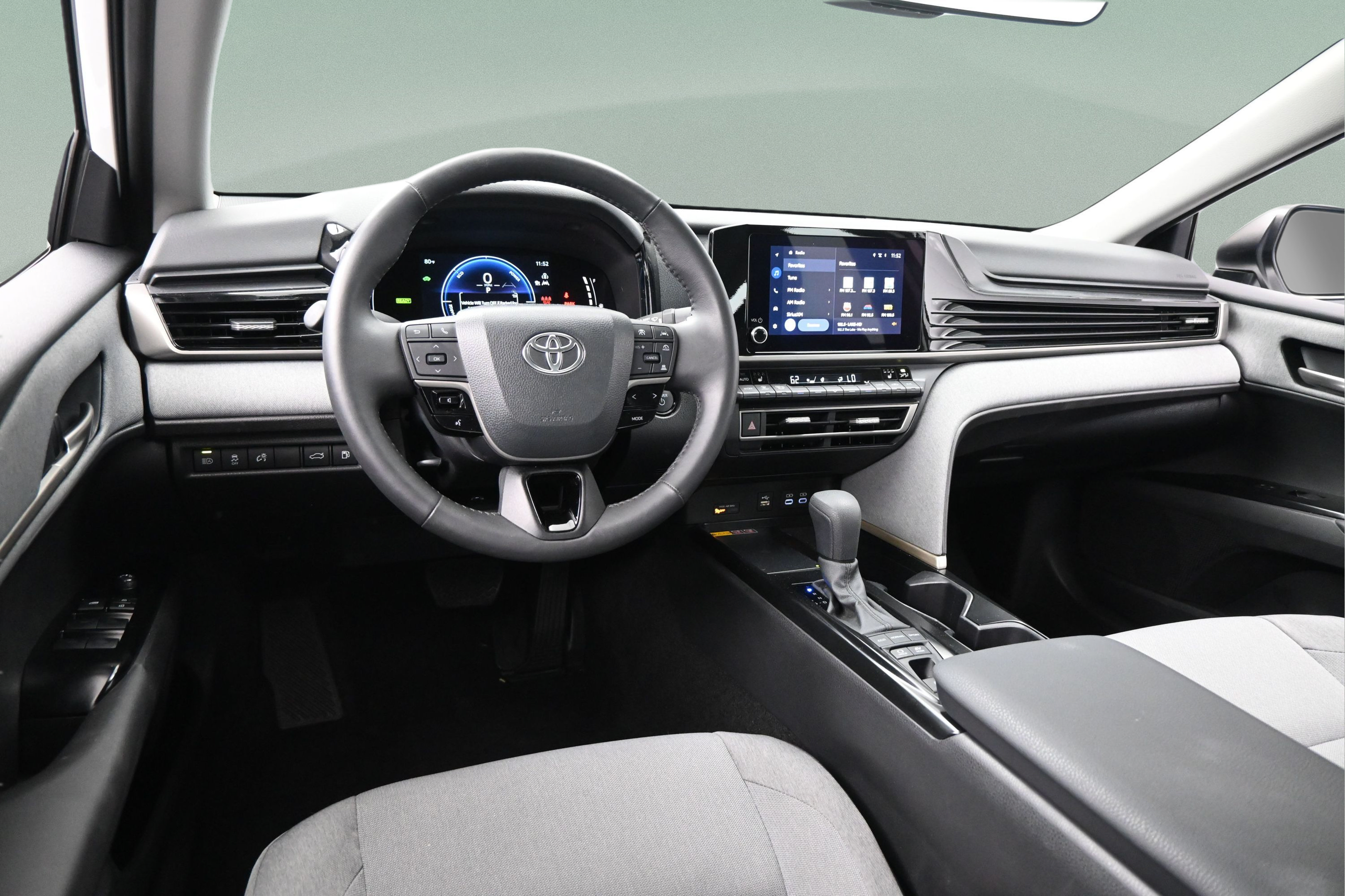 Certified 2025 Toyota Camry LE w/ Convenience Package FWD image 35
