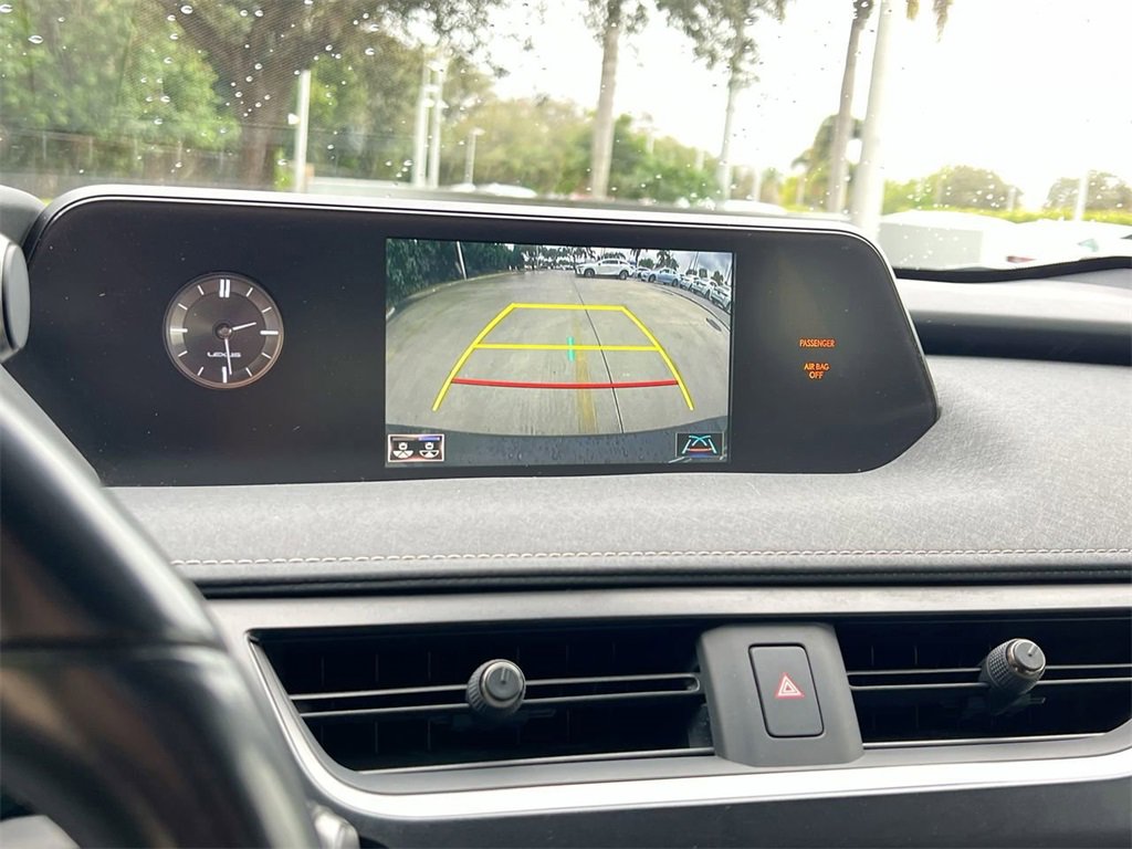 Certified 2020 Lexus UX 250h w/ Premium Package image 16