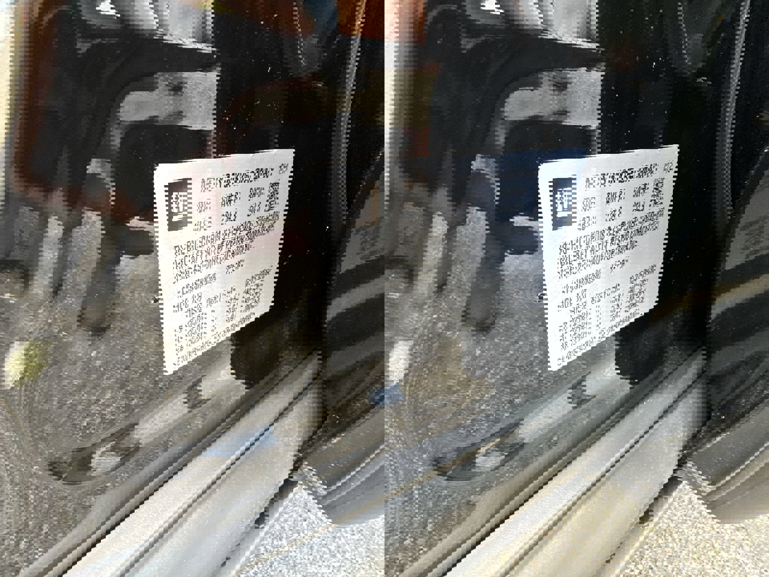 Used 2022 Chevrolet Trax LS w/ Tint and Cruise Package image 35