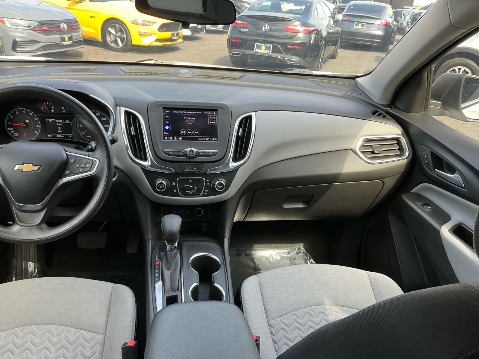 Used 2022 Chevrolet Equinox LS FWD image 16