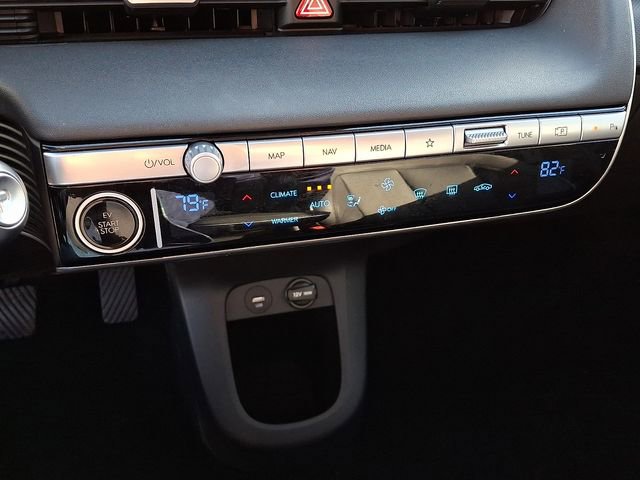 Used 2023 Hyundai Ioniq 5 SEL image 18