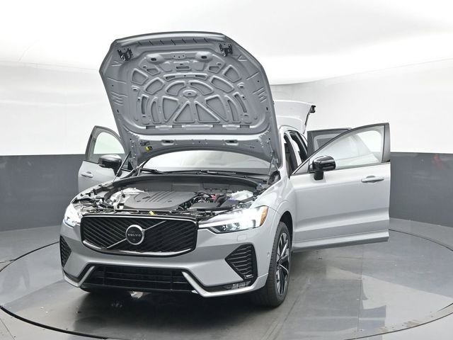 New 2026 Volvo XC60 B5 Plus w/ Protection Package Premier image 54