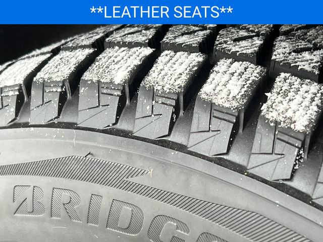 Certified 2024 Chevrolet Blazer RS w/ Driver Confidence II Package image 3