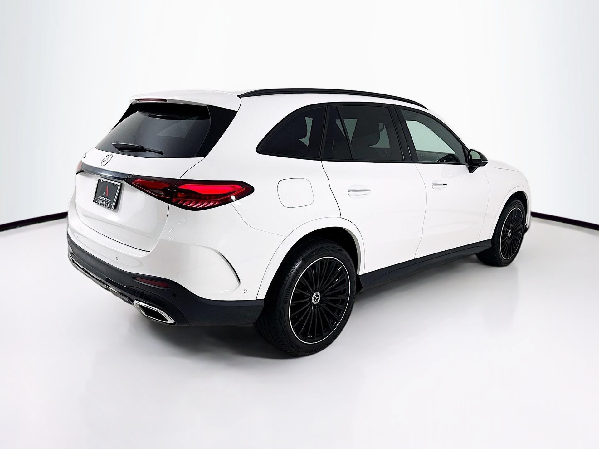 Certified 2025 Mercedes-Benz GLC 300 image 8