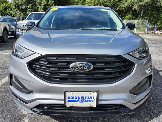 Used 2024 Ford Edge SE w/ Black Appearance Package image 8