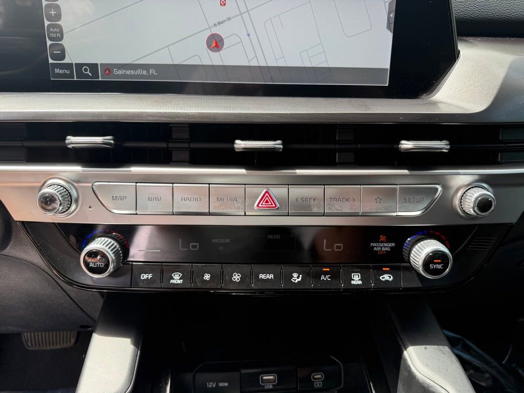 Used 2024 Kia Telluride LX FWD image 26
