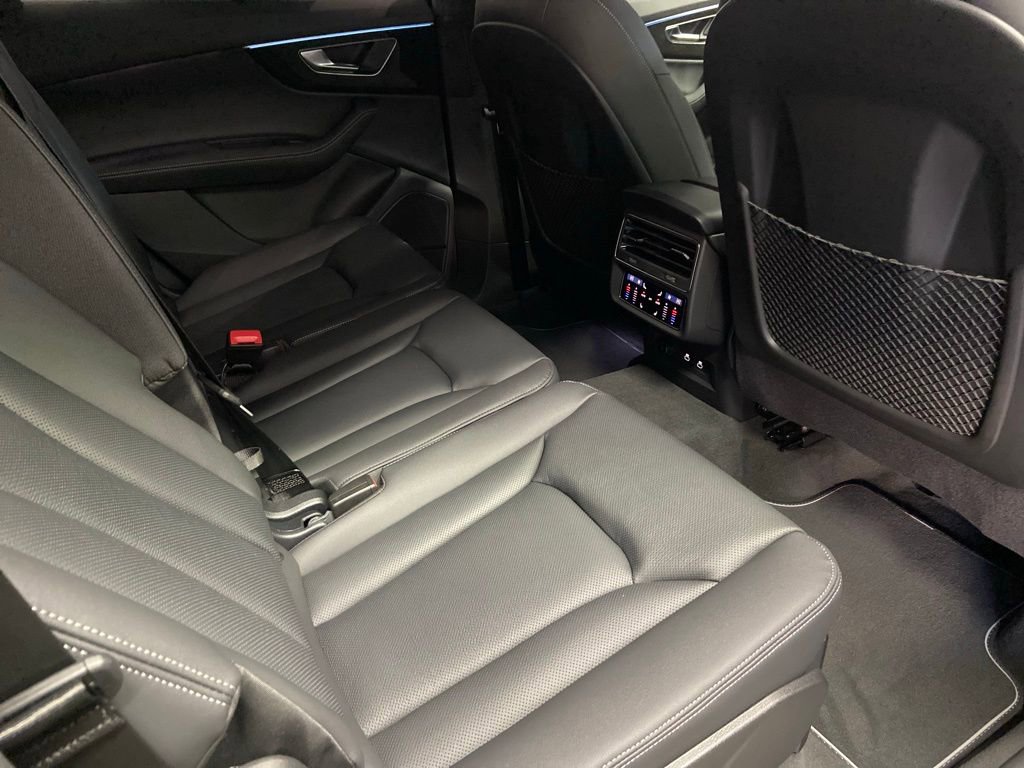 New 2026 Audi Q7 3.0T Premium Plus image 7