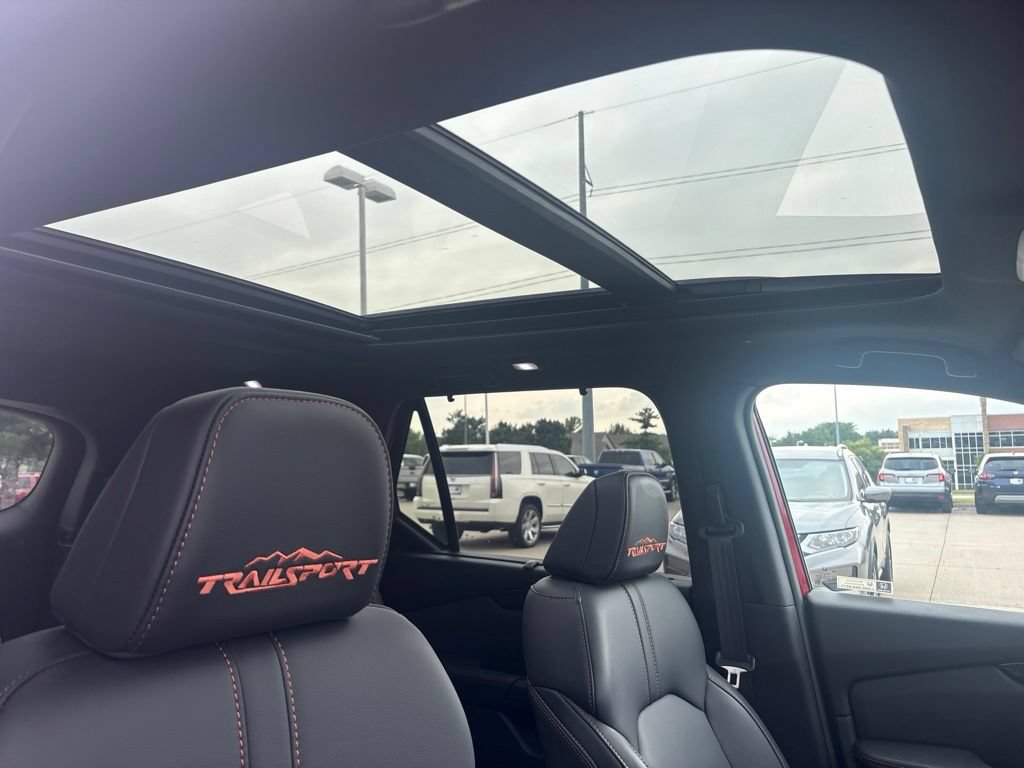 Certified 2025 Honda Pilot TrailSport image 29