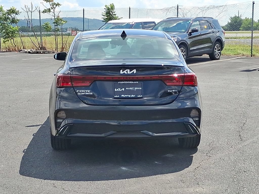 Certified 2023 Kia Forte GT-Line w/ GT-Line Premium Package FWD image 5