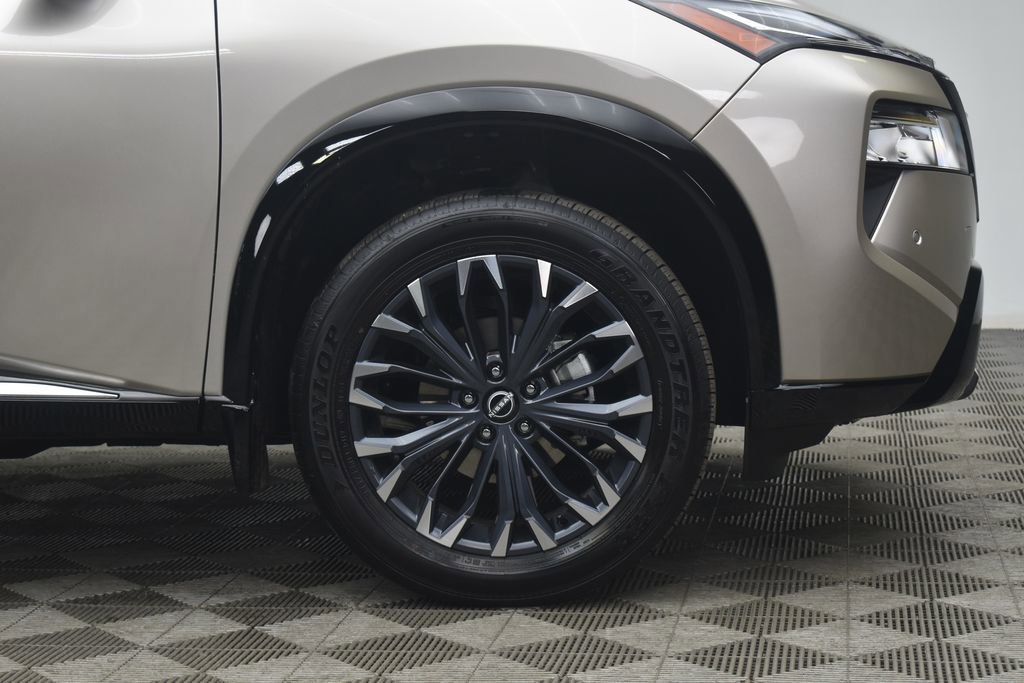 Used 2026 Nissan Rogue Platinum w/ Platinum Premium Package image 35