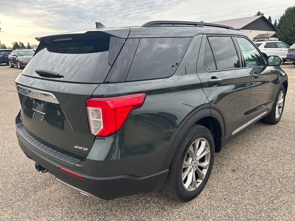 Used 2024 Ford Explorer XLT w/ Equipment Group 202A AWD/4WD image 7