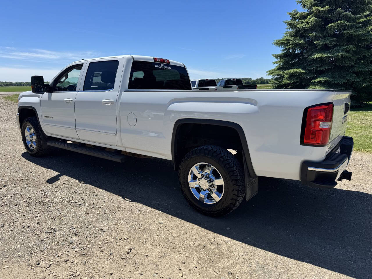 Used 2018 GMC Sierra 2500 SLE w/ SLE Fleet Preferred Package AWD/4WD image 6