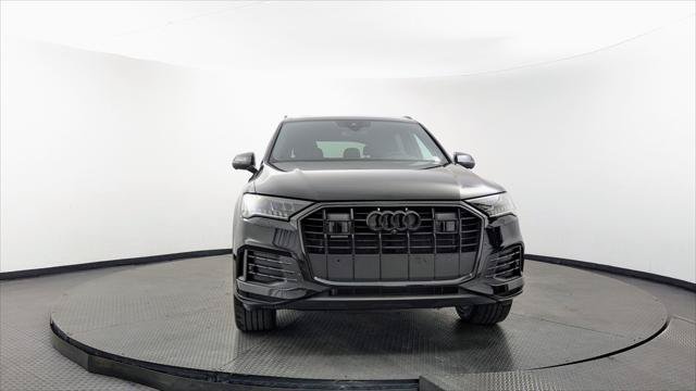 Used 2023 Audi Q7 2.0T Premium Plus w/ Premium Plus Package AWD/4WD image 12