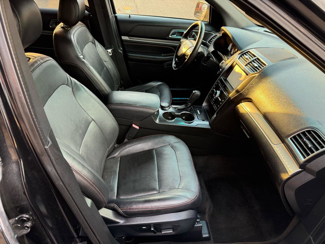 Used 2016 Ford Explorer Sport image 20