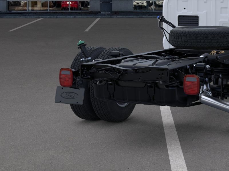 New 2025 Ford F350 XL w/ XL Chrome Package AWD/4WD image 22