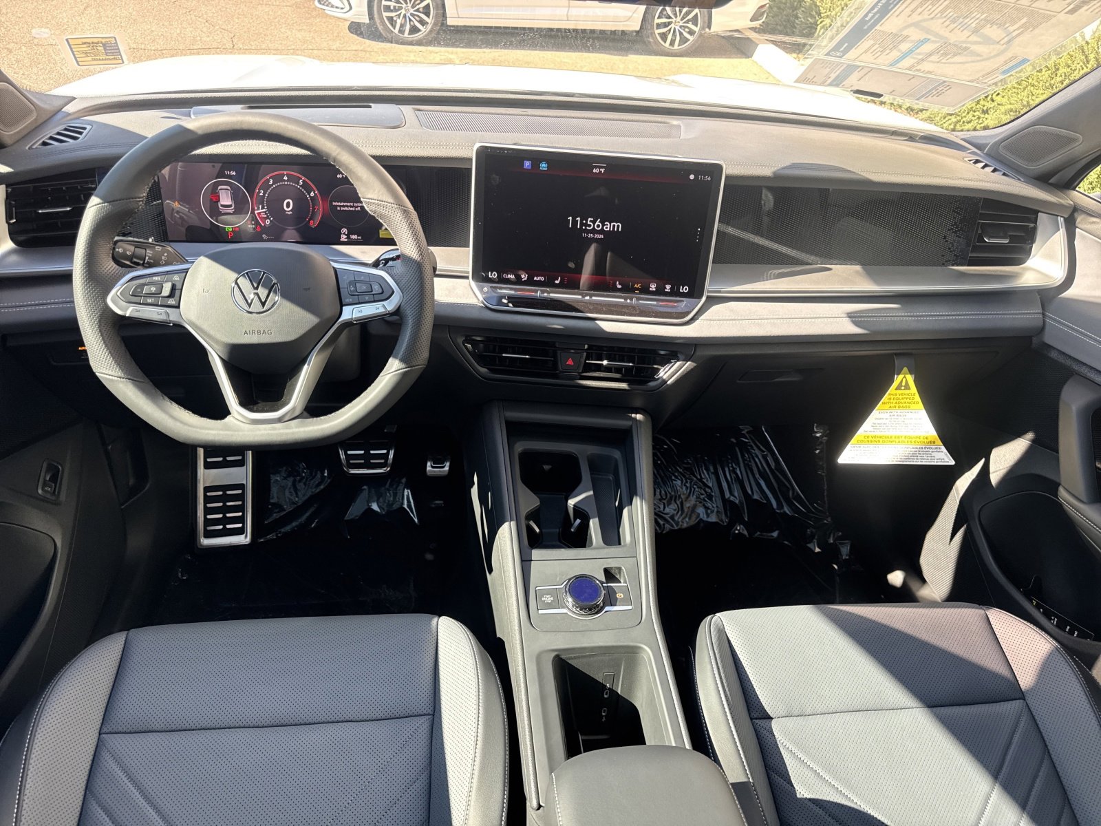 New 2026 Volkswagen Tiguan SE R-Line image 24