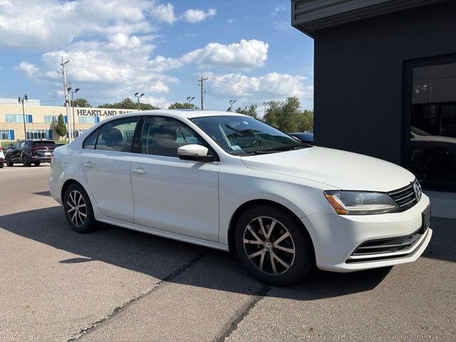 Used 2017 Volkswagen Jetta SE