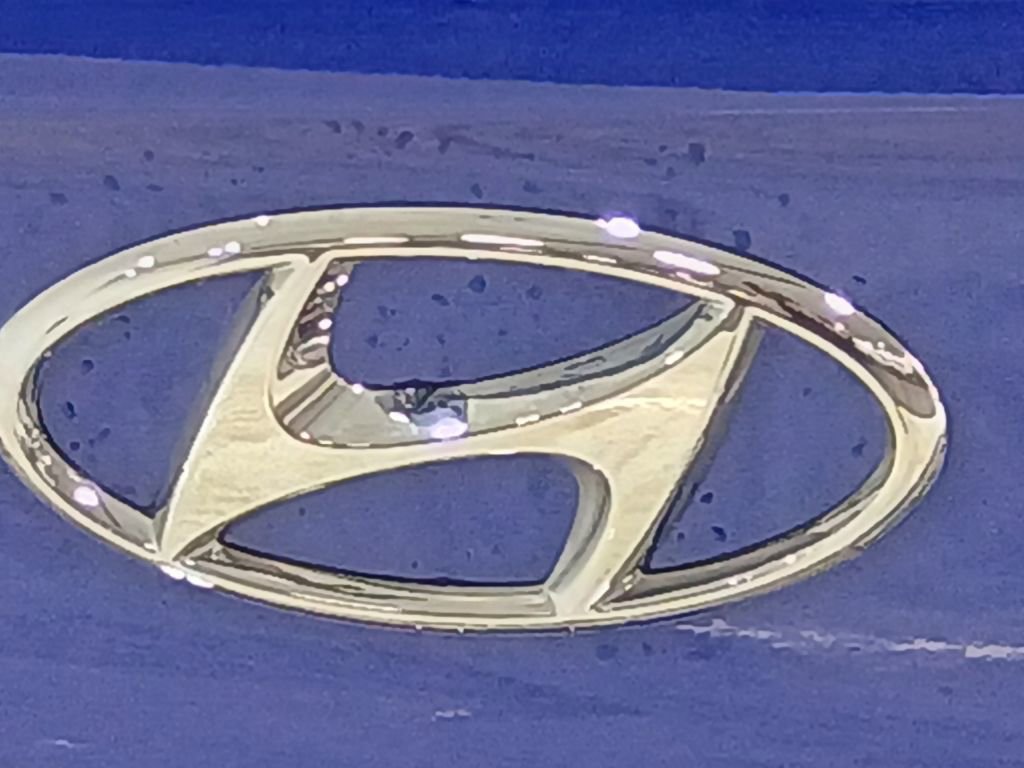 New 2026 Hyundai Venue SEL FWD image 7
