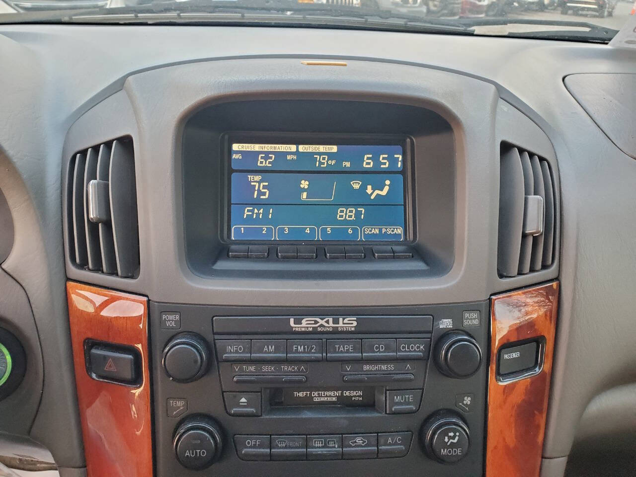 Used 2002 Lexus RX 300 4WD image 12